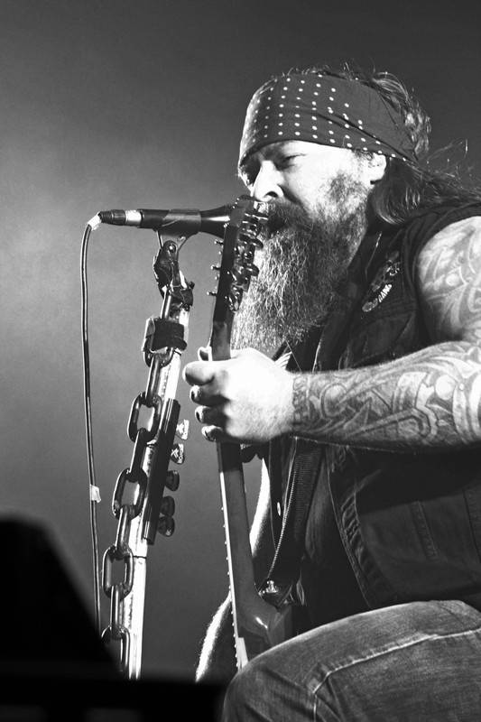 Škwor přilákal do Fora Karlín davy lidí