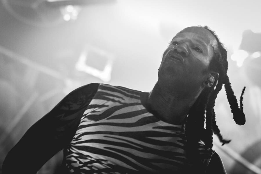 Prodigy rozdováděli Forum Karlín, vzpomínalo se i na pařížské neštěstí