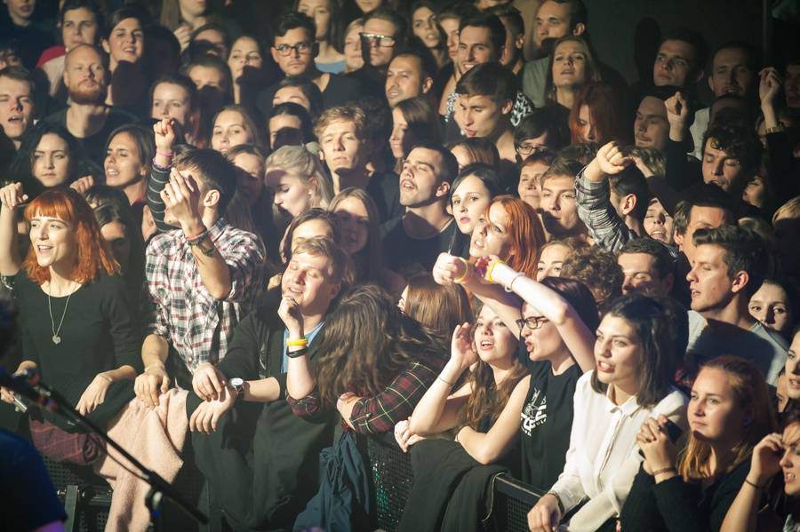 Britští hitmakeři The Wombats přijeli roztančit Lucerna Music Bar