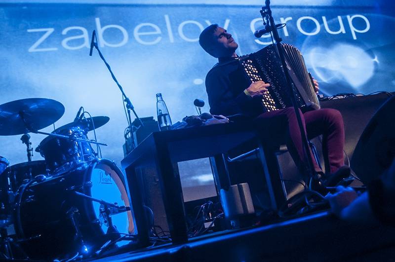 Hidden Orchestra vtáhli publikum v Roxy do melodických hlubin