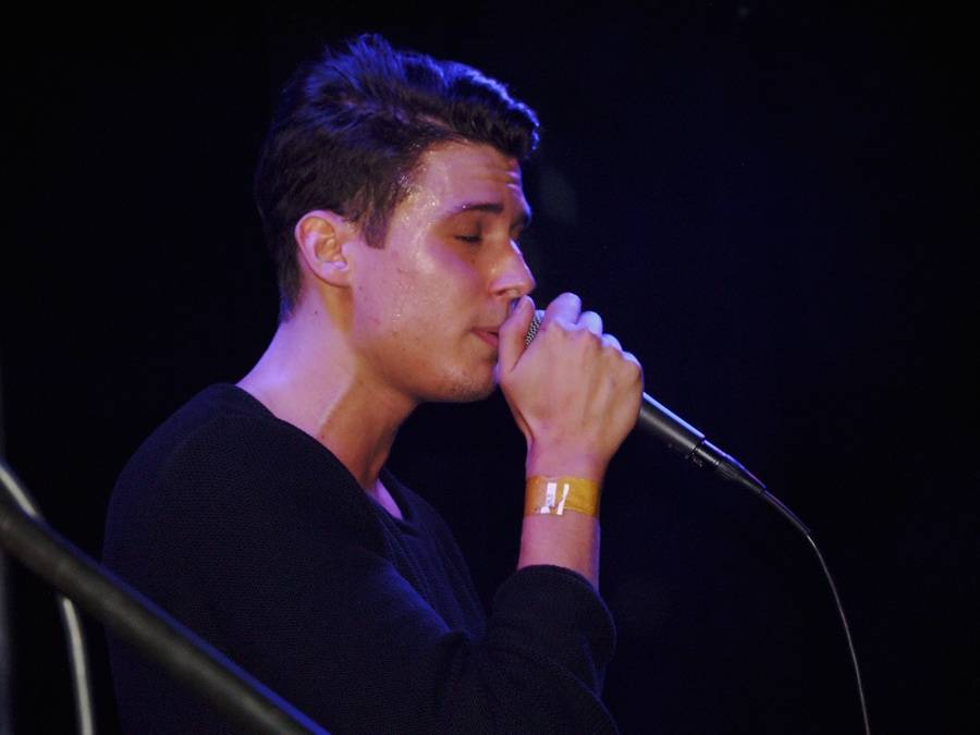 Voxela poslalo publikum do háje, v La Loce hráli i Sebastian a Light & Love