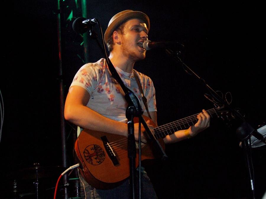 Voxela poslalo publikum do háje, v La Loce hráli i Sebastian a Light & Love