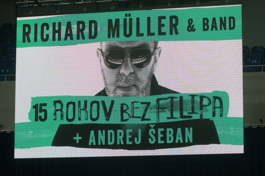 Richard Müller končil turné v Bratislavě, byli jsme v zákulisí