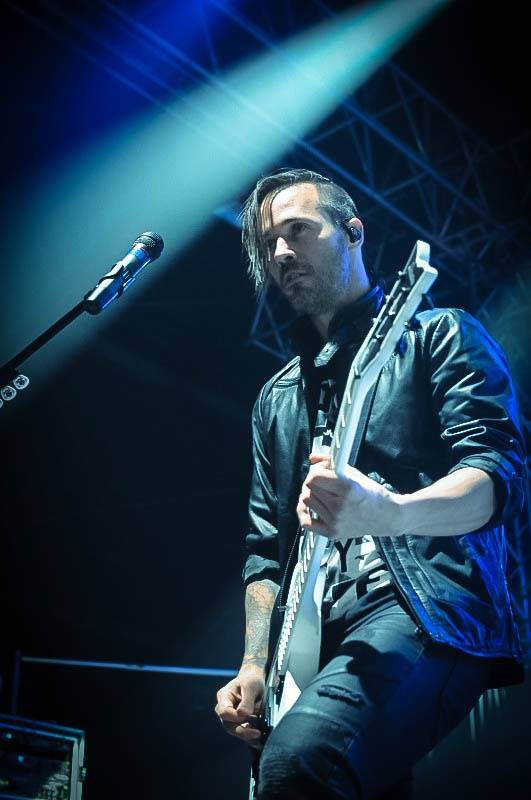 Malou sportovní halou v Praze otřásli Papa Roach a Five Finger Death Punch