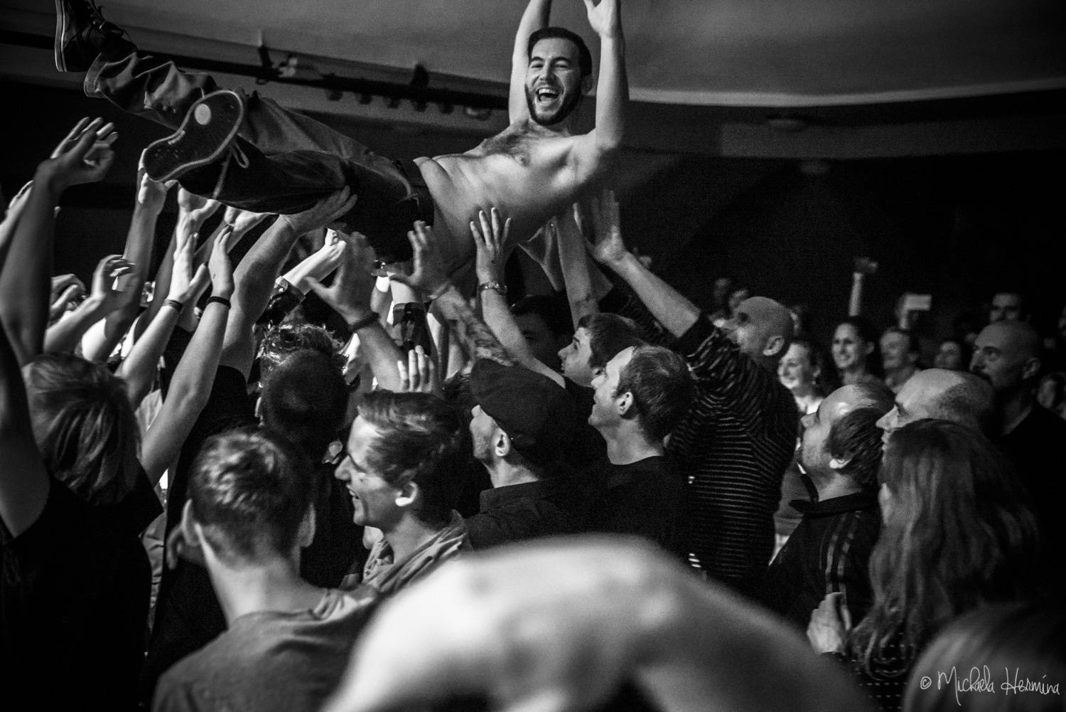 Divoký křest Atari Terror v pražské Akropoli