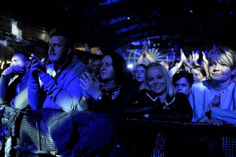 Ohnivý Scooter se vrátil do Prahy