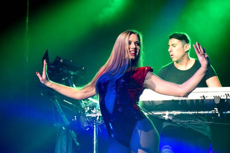 Ohnivý Scooter se vrátil do Prahy