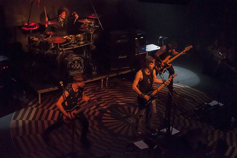 Stroy vyšvihli v Lucerna Music Baru show hodnou velikánů