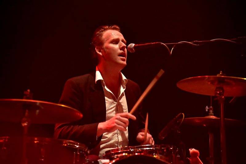 Po boku Nicka Cavea procestoval celý svět, nyní zahrál Hugo Race v Praze