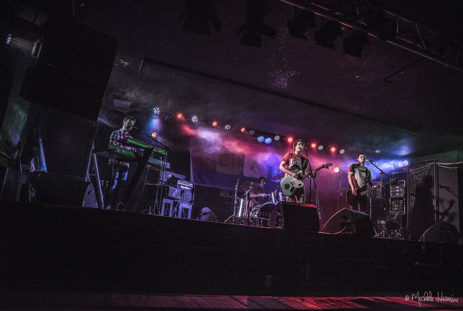 Než vsadí Rituály na černou, zahráli v Praze