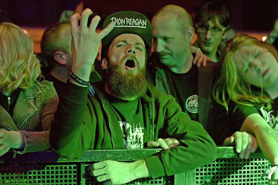 České Budějovice rozpálil Dead End Festival, hráli Locomotive, X-Core i Kurtizány z 25. Avenue