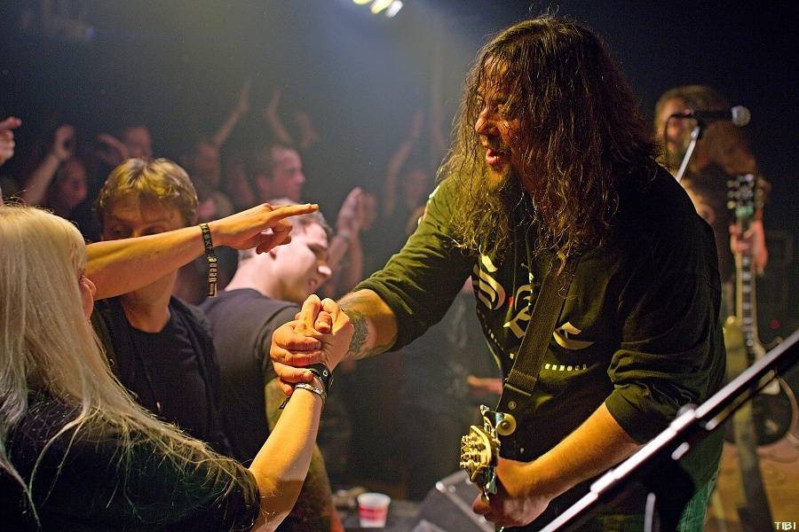 České Budějovice rozpálil Dead End Festival, hráli Locomotive, X-Core i Kurtizány z 25. Avenue