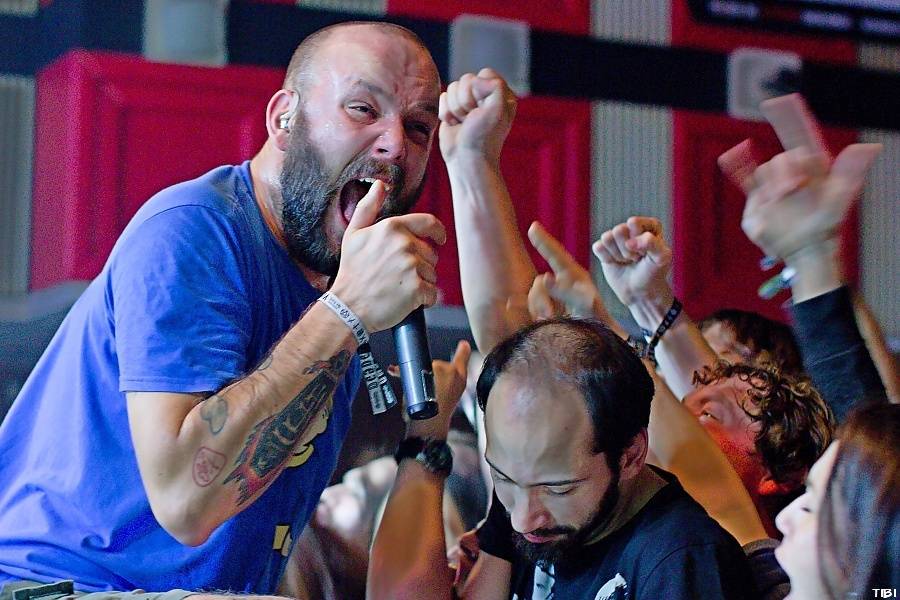 České Budějovice rozpálil Dead End Festival, hráli Locomotive, X-Core i Kurtizány z 25. Avenue