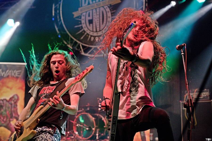 České Budějovice rozpálil Dead End Festival, hráli Locomotive, X-Core i Kurtizány z 25. Avenue