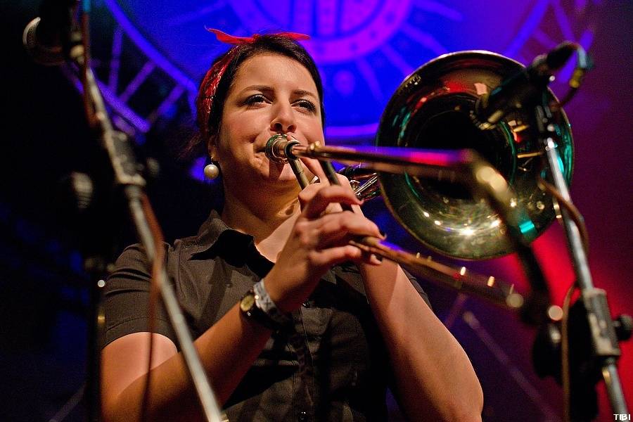 České Budějovice rozpálil Dead End Festival, hráli Locomotive, X-Core i Kurtizány z 25. Avenue