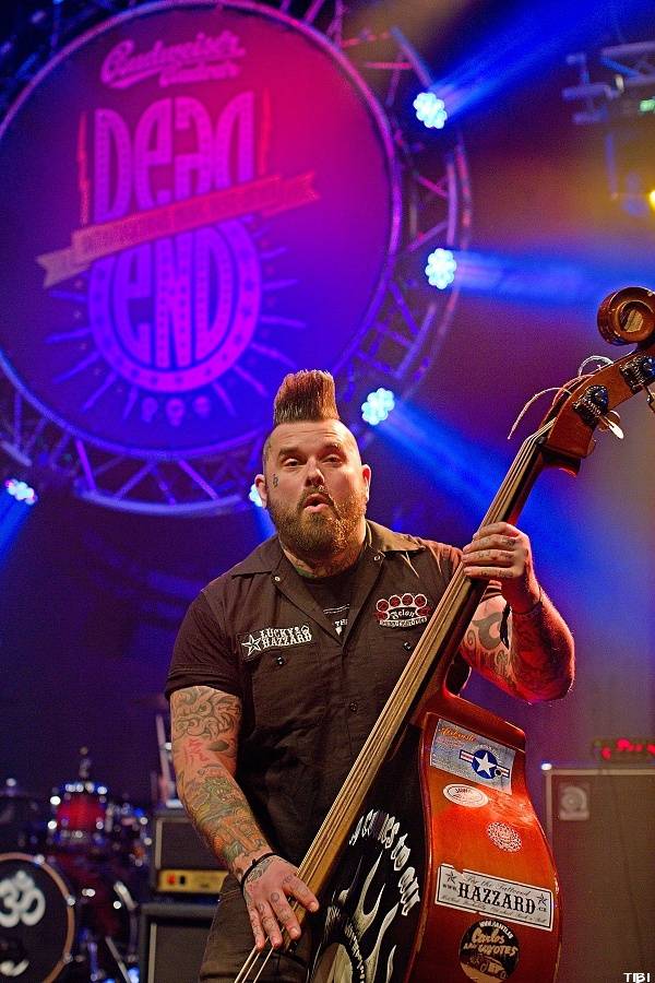 České Budějovice rozpálil Dead End Festival, hráli Locomotive, X-Core i Kurtizány z 25. Avenue