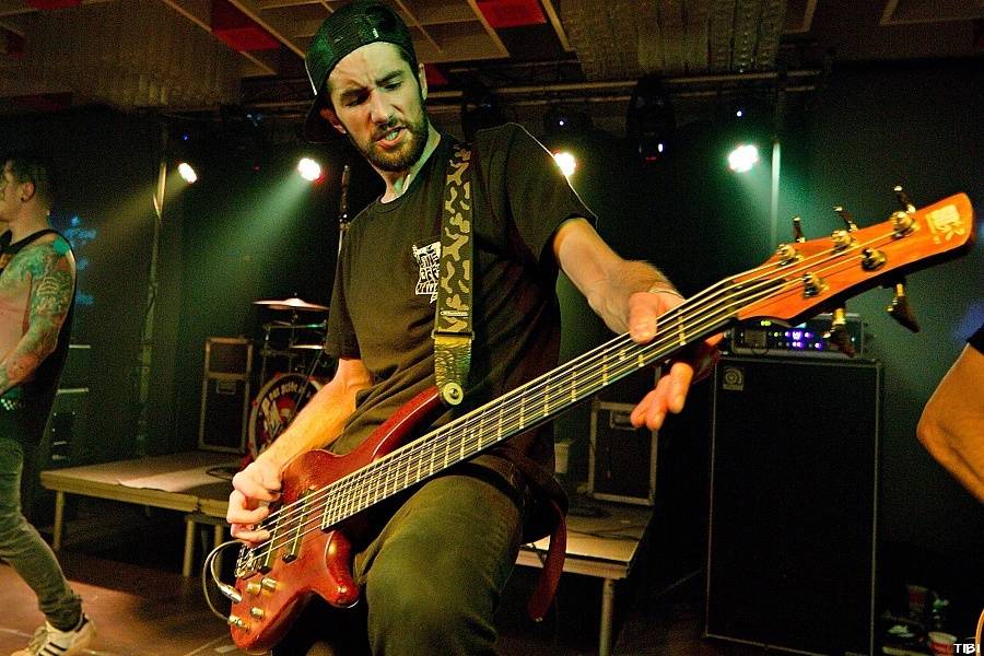 České Budějovice rozpálil Dead End Festival, hráli Locomotive, X-Core i Kurtizány z 25. Avenue