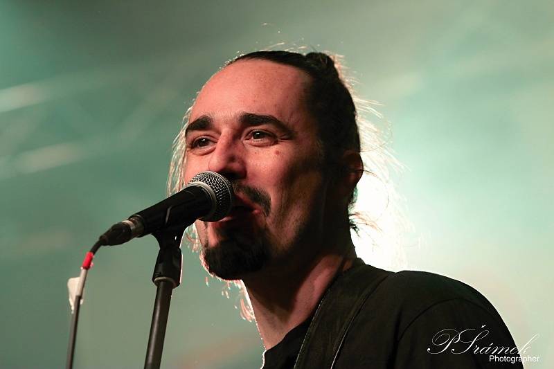 Traktor zaparkoval svou smršť v Ostravě 