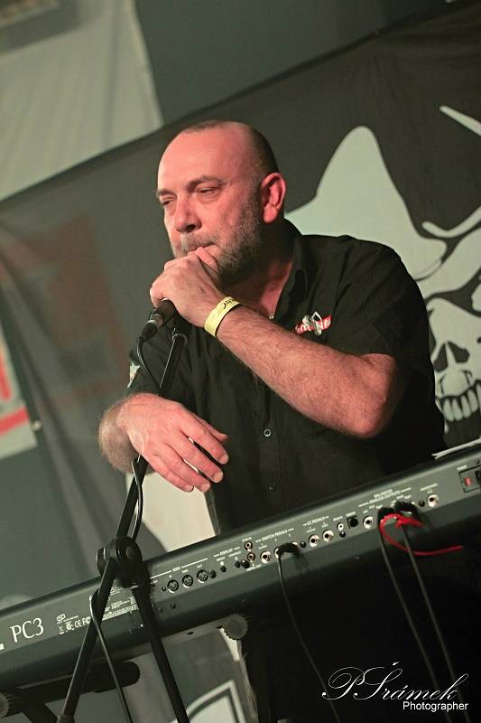 Traktor zaparkoval svou smršť v Ostravě 