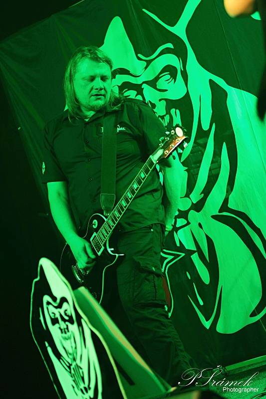 Traktor zaparkoval svou smršť v Ostravě 