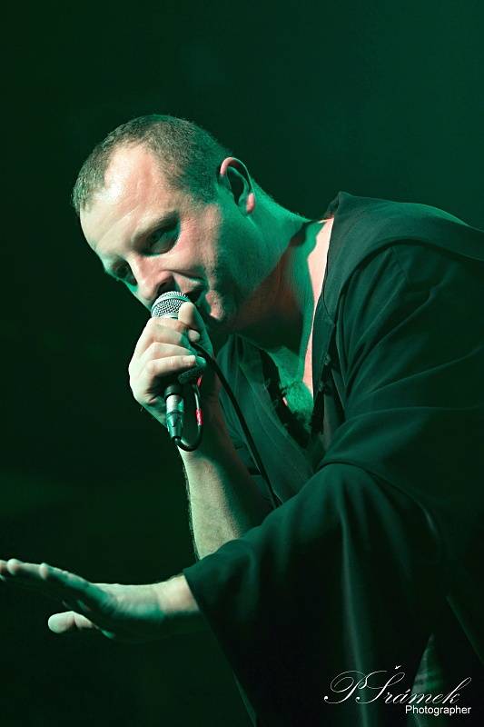 Traktor zaparkoval svou smršť v Ostravě 