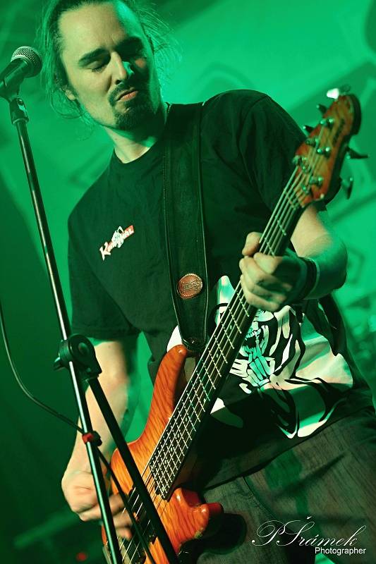 Traktor zaparkoval svou smršť v Ostravě 