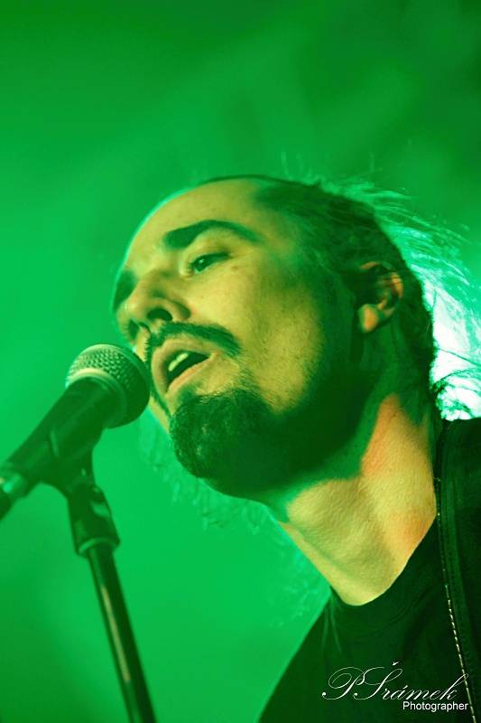 Traktor zaparkoval svou smršť v Ostravě 