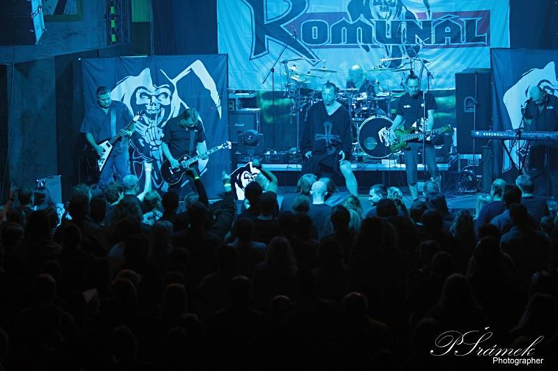 Traktor zaparkoval svou smršť v Ostravě 