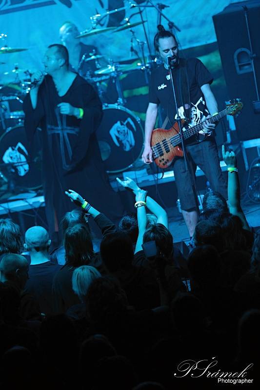 Traktor zaparkoval svou smršť v Ostravě 