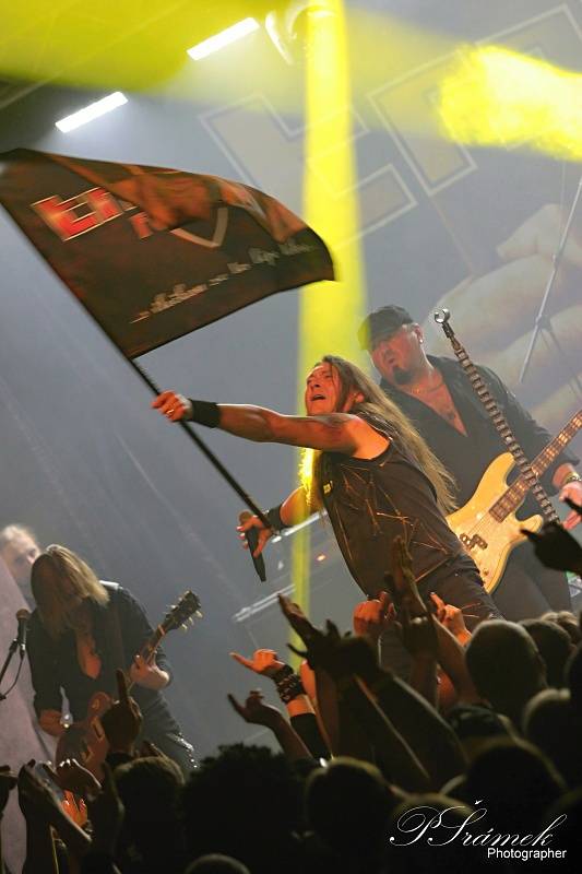 Traktor zaparkoval svou smršť v Ostravě 