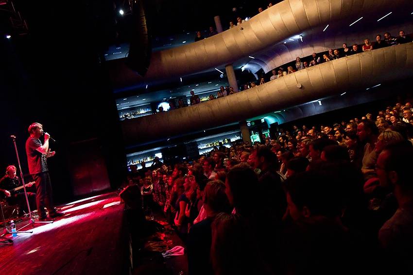 Dan Bárta a Illustratosphere si v Brně zahráli k patnáctinám