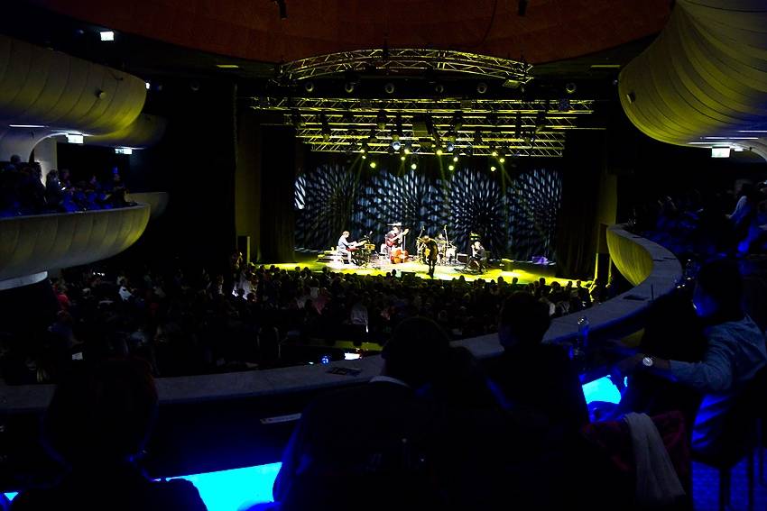 Dan Bárta a Illustratosphere si v Brně zahráli k patnáctinám