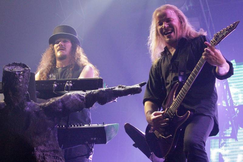 Nightwish přivezli z Finska ohnivou show i novou zpěvačku
