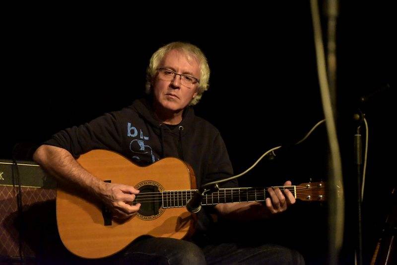 Sbohem, Juniore! Garage, Michal Ambrož a další se loučili s hudební agenturou