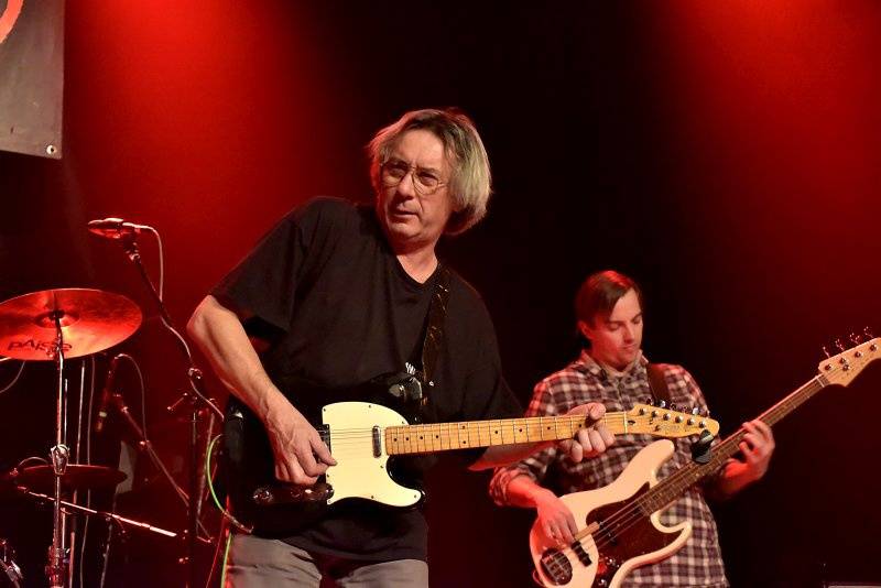 Sbohem, Juniore! Garage, Michal Ambrož a další se loučili s hudební agenturou