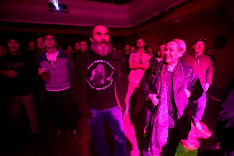 Sbohem, Juniore! Garage, Michal Ambrož a další se loučili s hudební agenturou