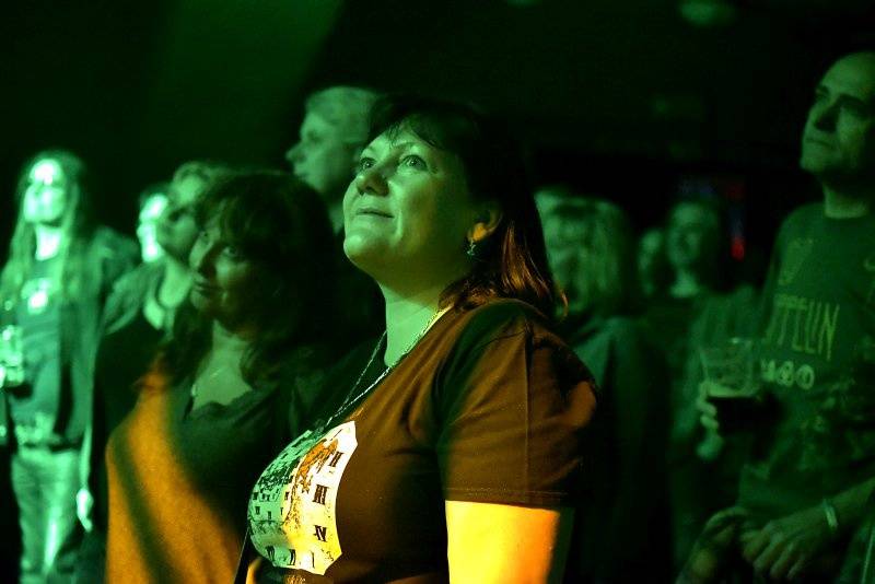 Sbohem, Juniore! Garage, Michal Ambrož a další se loučili s hudební agenturou