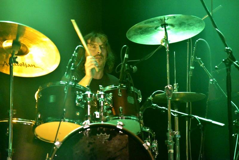 Sbohem, Juniore! Garage, Michal Ambrož a další se loučili s hudební agenturou