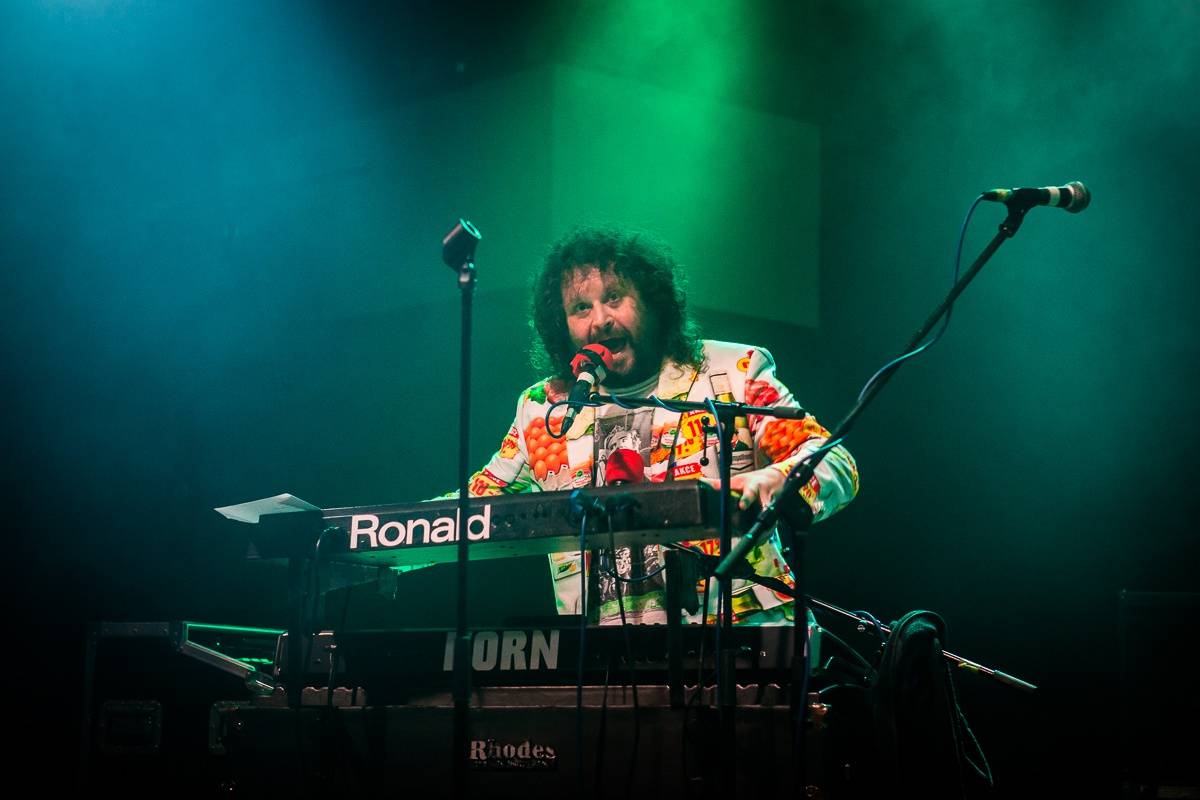 Monkey Business i s Nafrněnou Barborou Polákovou rozvášnili Lucerna Music Bar