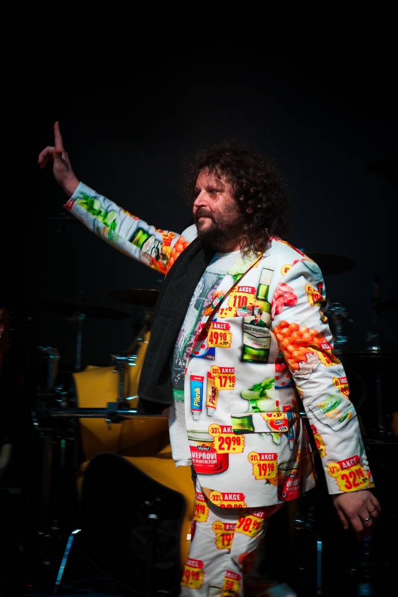 Monkey Business i s Nafrněnou Barborou Polákovou rozvášnili Lucerna Music Bar