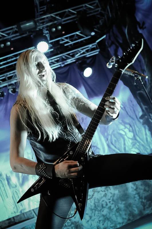 Hity HammerFall duněly Pardubicemi