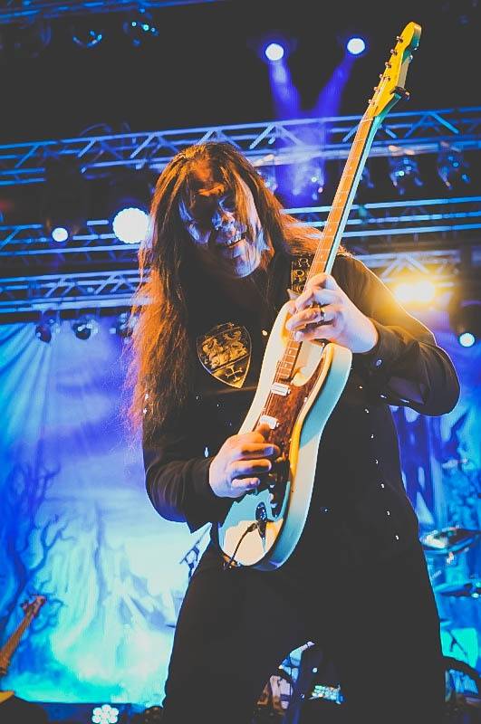 Hity HammerFall duněly Pardubicemi