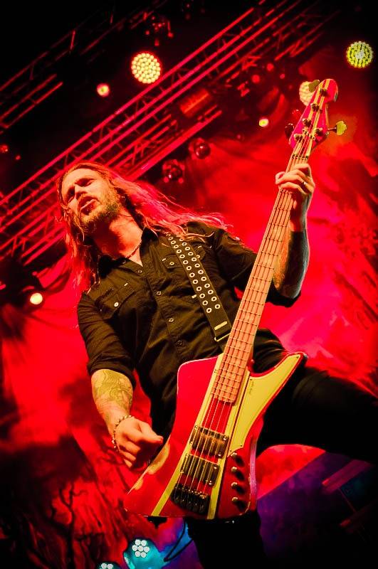 Hity HammerFall duněly Pardubicemi