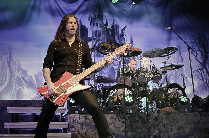 Hity HammerFall duněly Pardubicemi