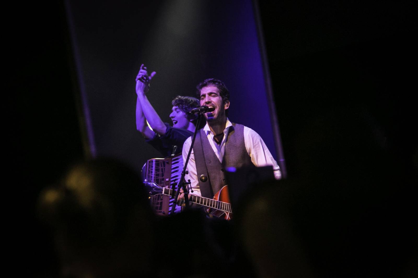 Jelen zakončil turné v Praze, Lucerna Music Bar praskal ve švech