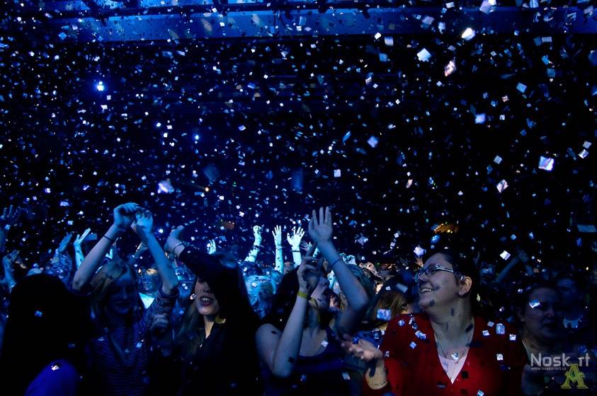 S Chinaski zpíval ve Foru Karlín i fanoušek Jakub