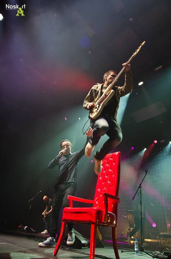 S Chinaski zpíval ve Foru Karlín i fanoušek Jakub