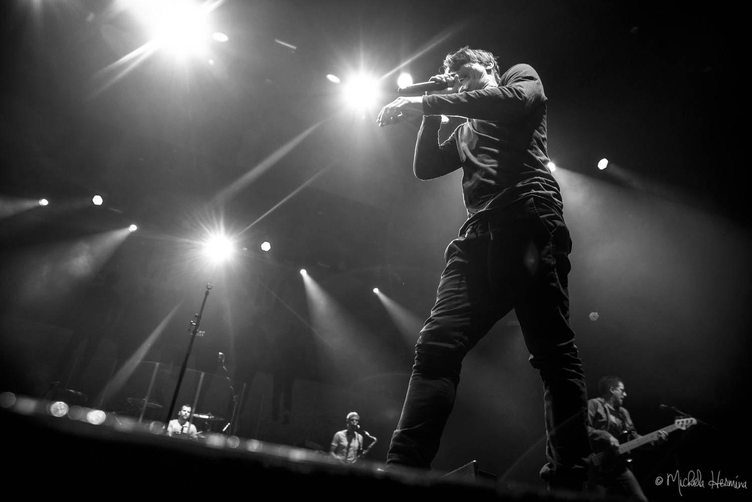 Potřetí aplaudovalo koncertu Chinaski plné Forum Karlín