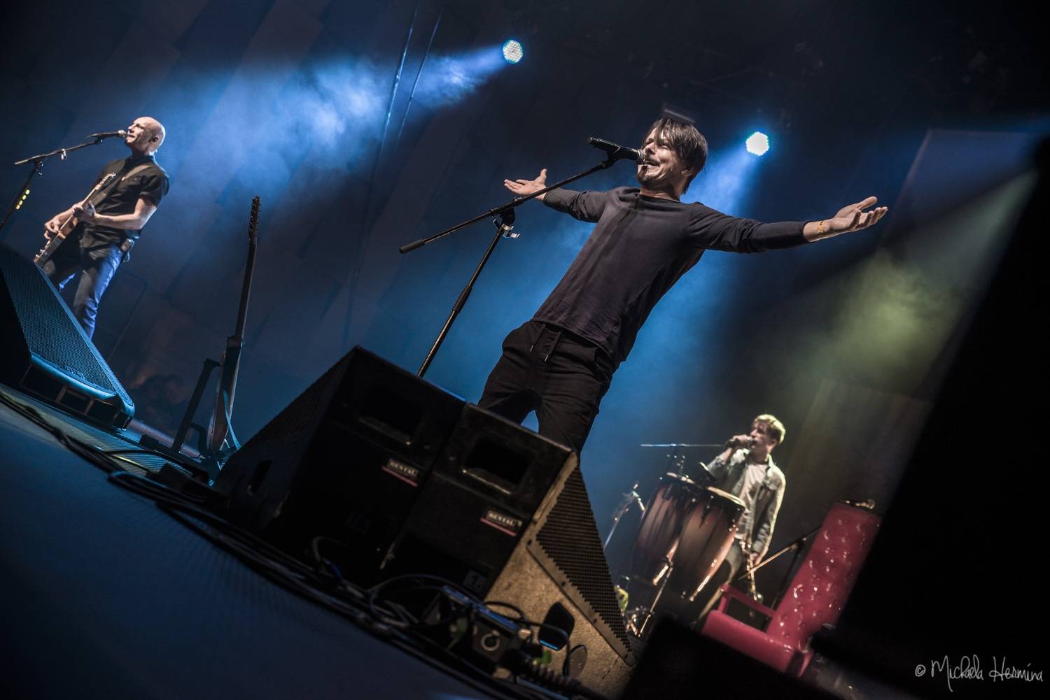 Potřetí aplaudovalo koncertu Chinaski plné Forum Karlín