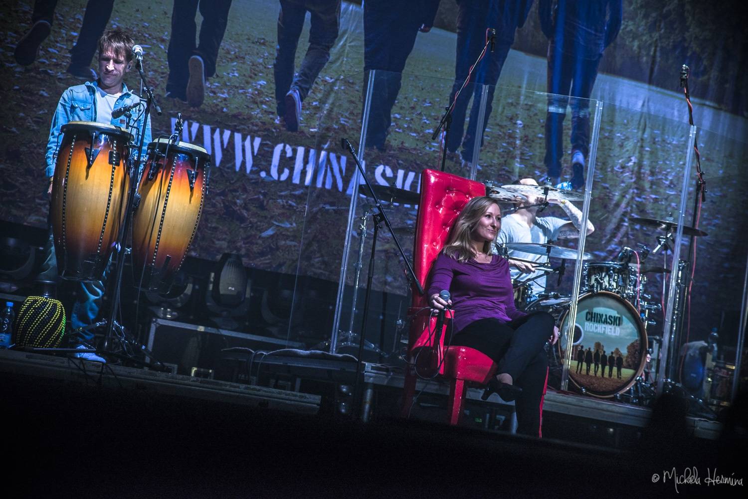 Potřetí aplaudovalo koncertu Chinaski plné Forum Karlín